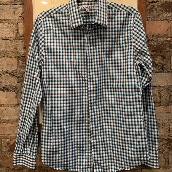 Men’s Express fitted button down - Picture 3 of 4